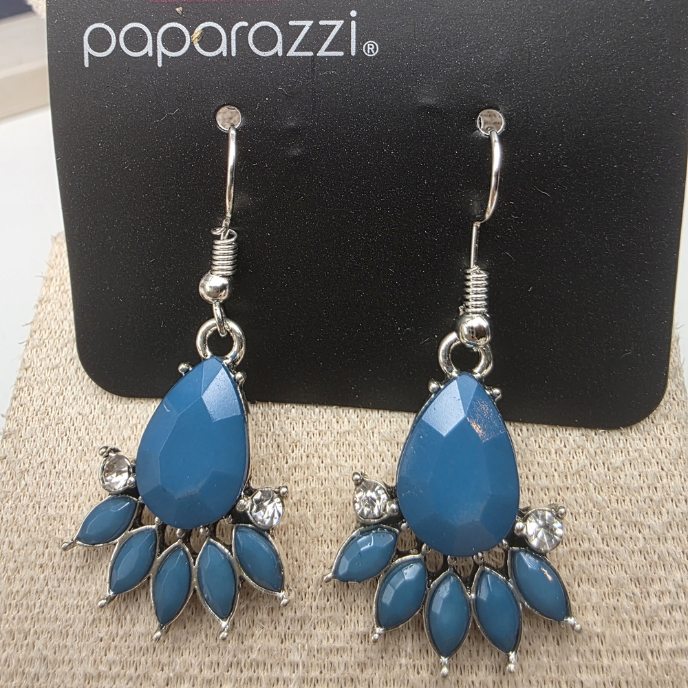 Paparazzi Teardrop Blue and Silver Earrings (759)